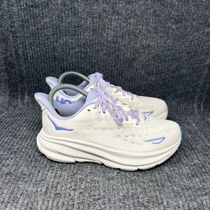 Hoka One One Clifton 9 Free People Movement Running Shoes Sz 7 B Eggnog Lilac